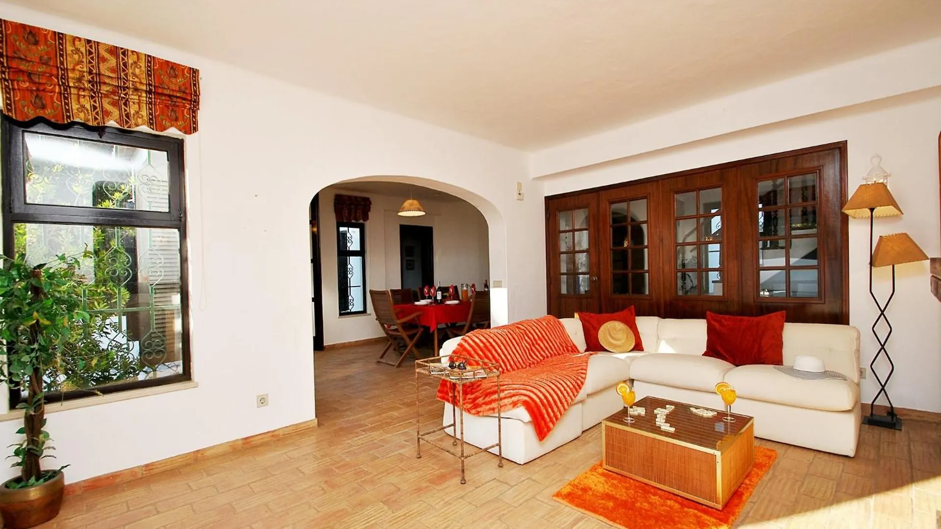 Villa With Bbq, Pool Albufeira