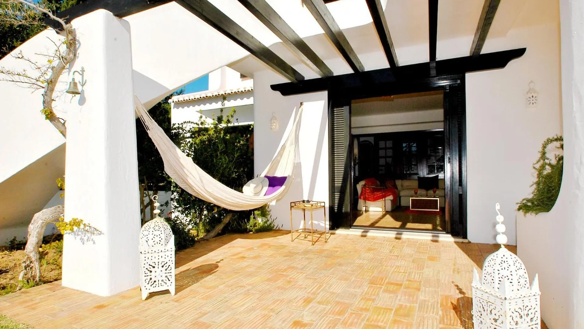 Villa With Bbq, Pool Albufeira